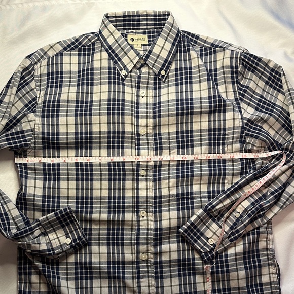 Haggar Classic Plaid Men's Shirt - Picture 3 of 4